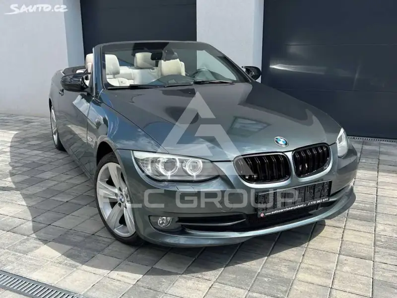 2011 BMW 330