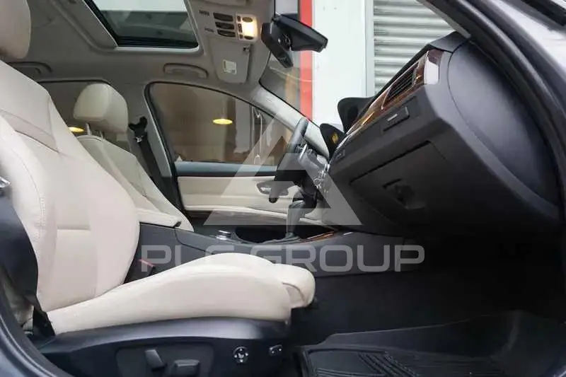 2011 BMW 330