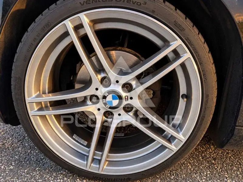 2011 BMW 330