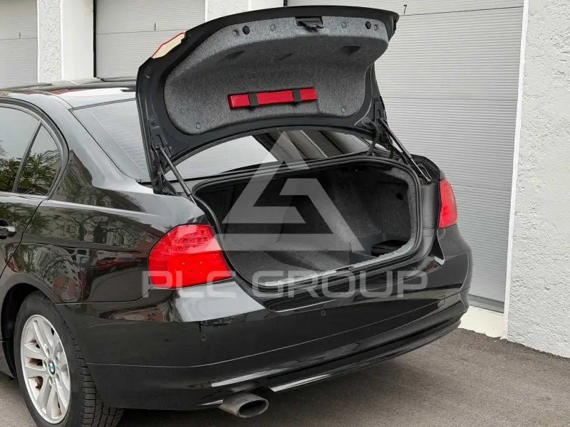 2011 BMW 330