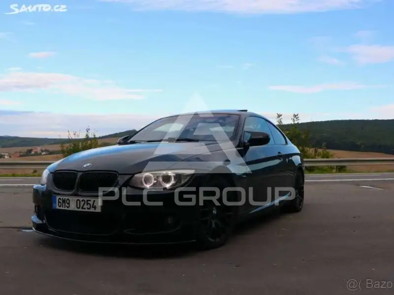 2011 BMW 330