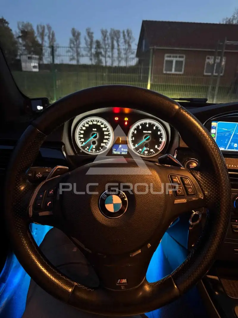 2011 BMW 330