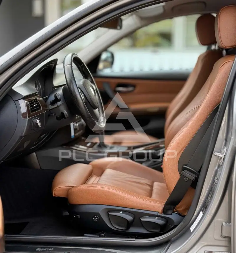 2011 BMW 330