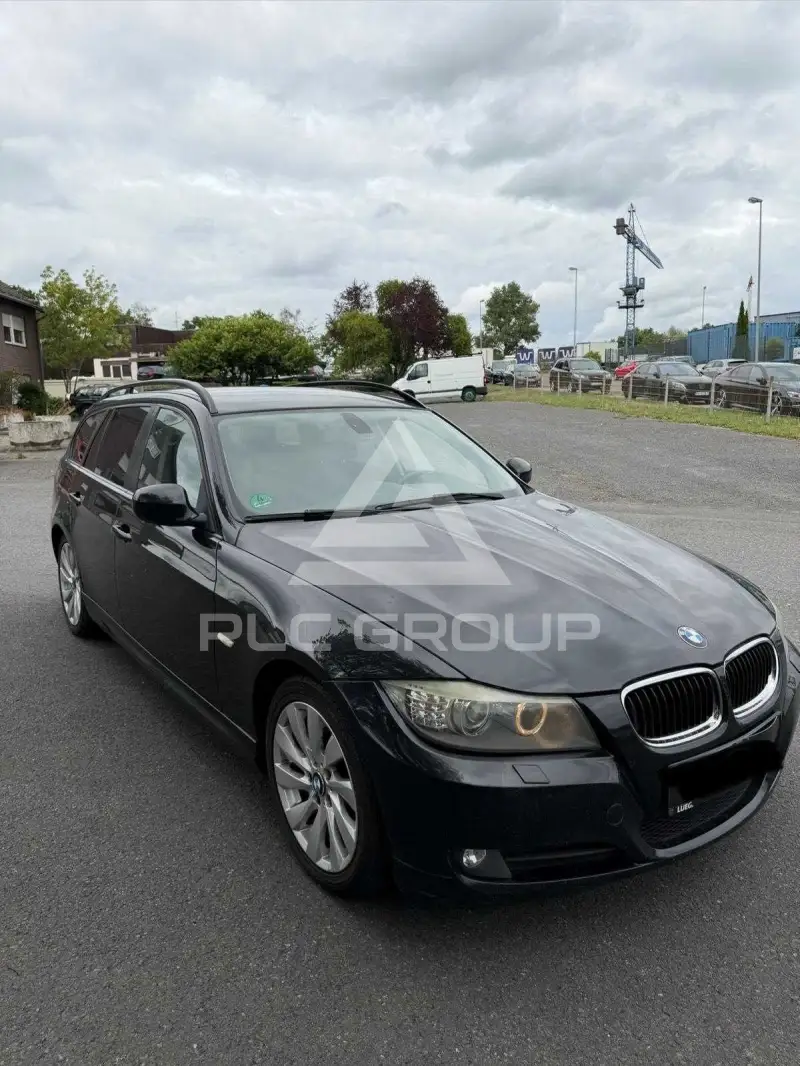 2011 BMW 330