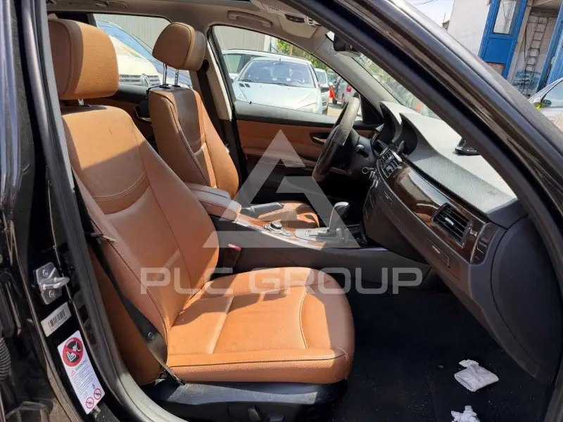 2011 BMW 330