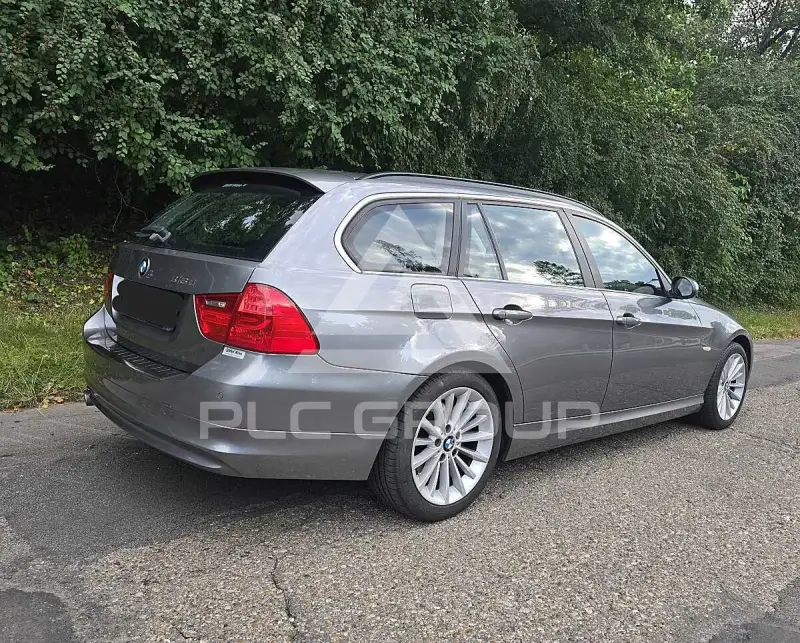 2011 BMW 330