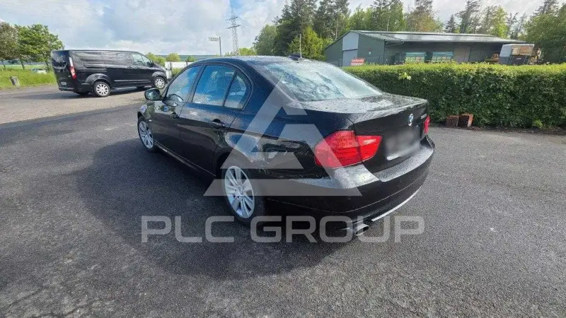 2011 BMW 330