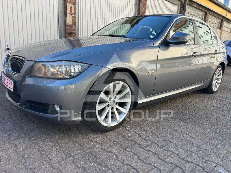 2011 BMW 330