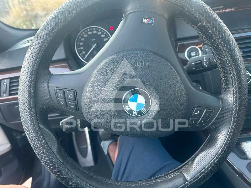 2011 BMW 330