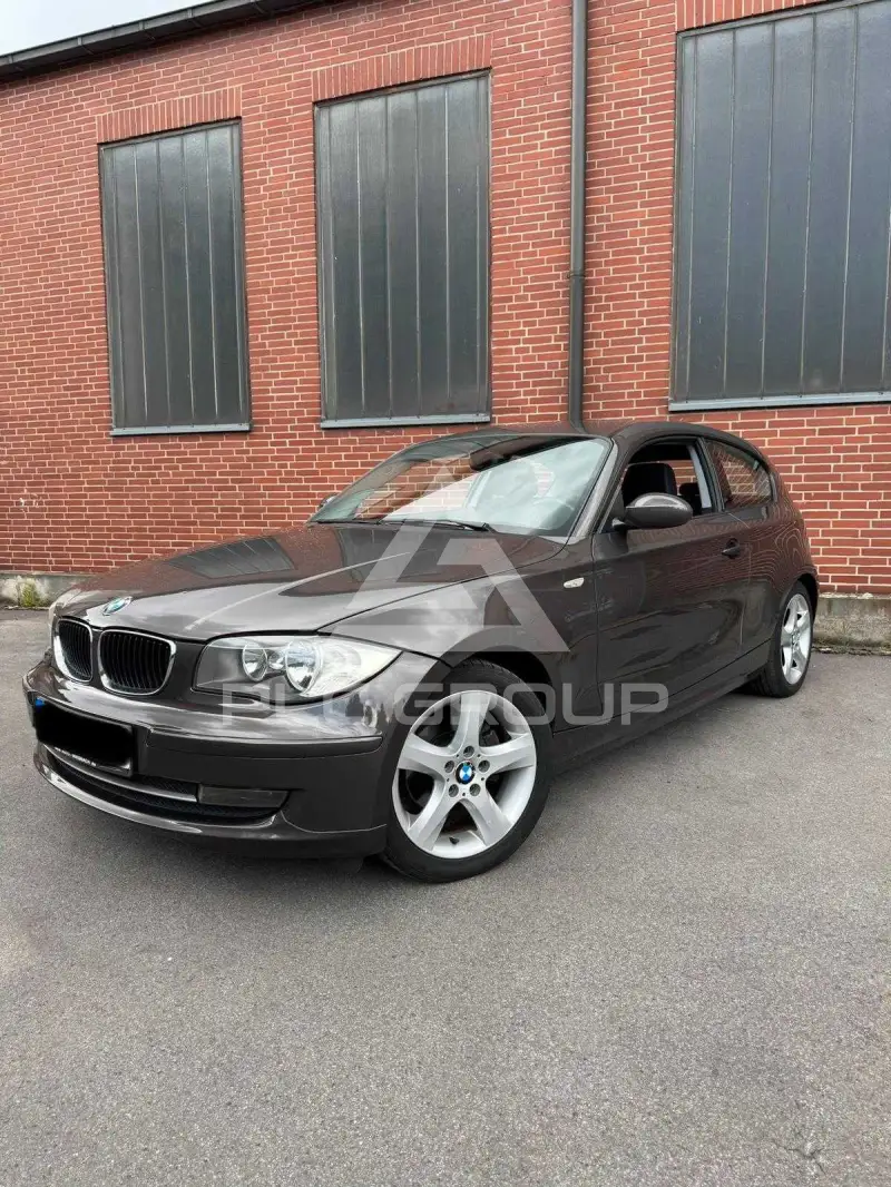 2011 BMW 120
