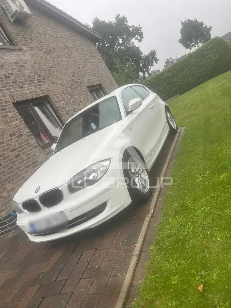 2011 BMW 120