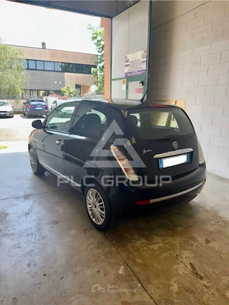 2011 Lancia YPSILON