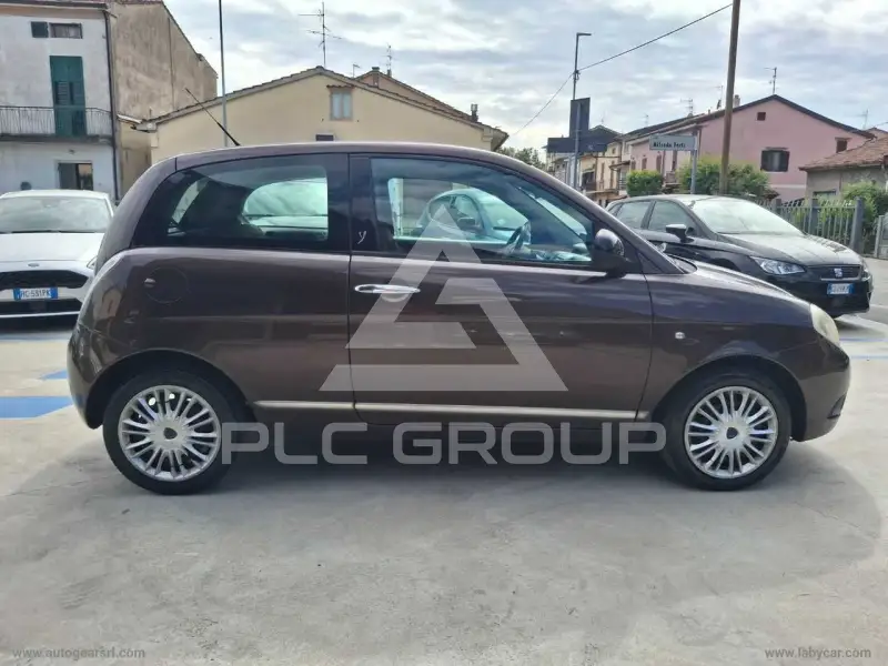 2011 Lancia YPSILON
