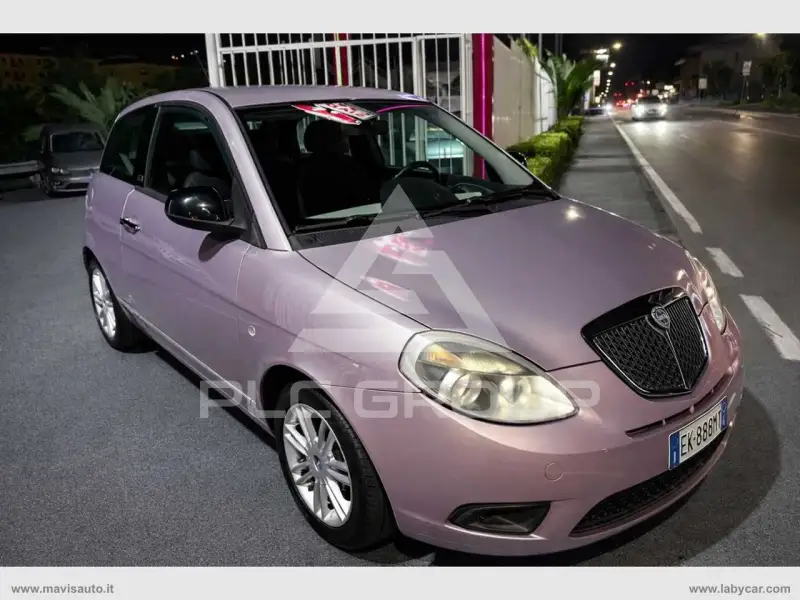 2011 Lancia YPSILON