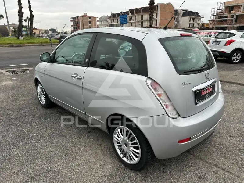 2011 Lancia YPSILON
