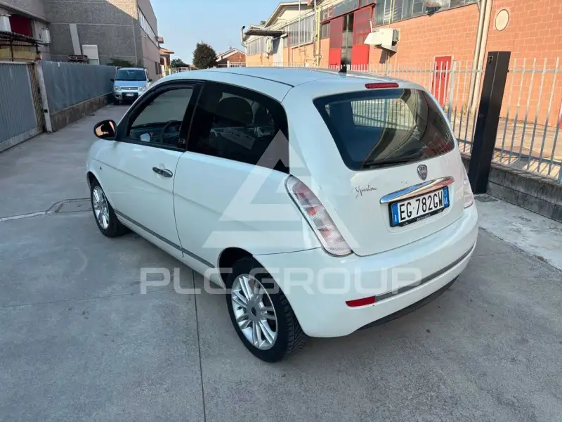 2011 Lancia YPSILON