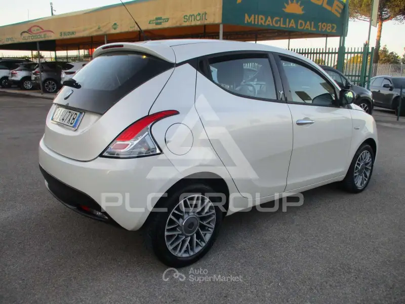 2011 Lancia YPSILON