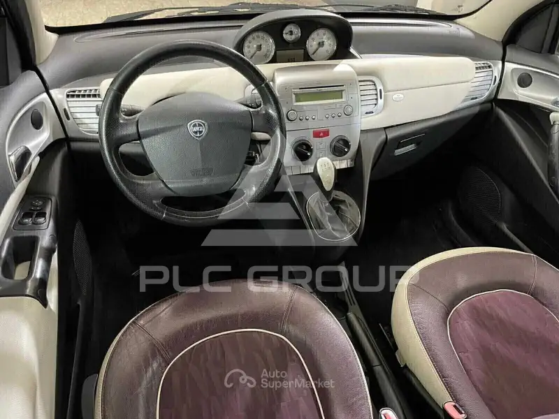 2011 Lancia YPSILON