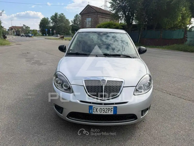 2011 Lancia YPSILON