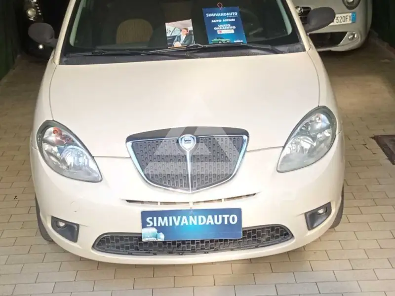 2011 Lancia YPSILON
