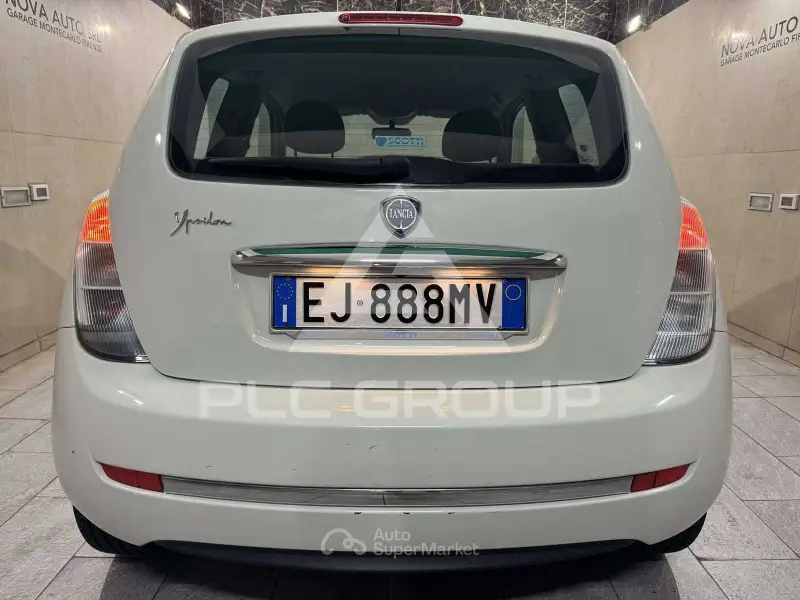 2011 Lancia YPSILON