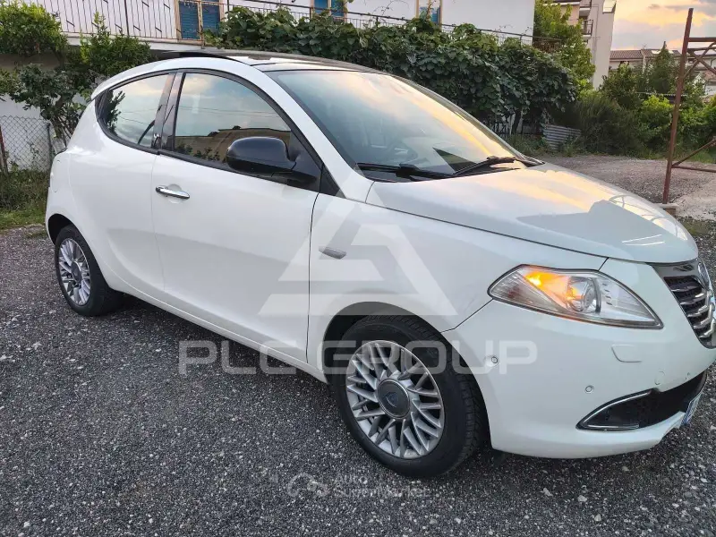 2011 Lancia YPSILON