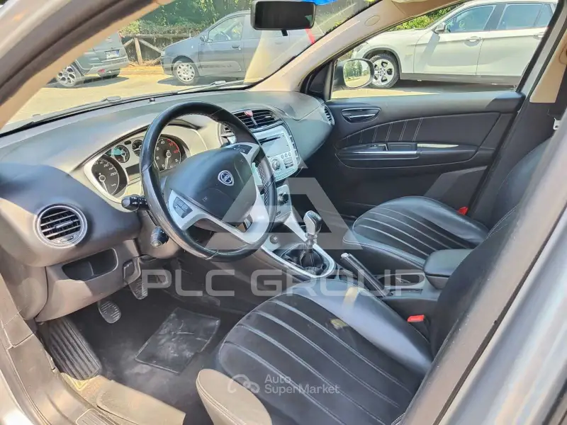 2011 Lancia Delta