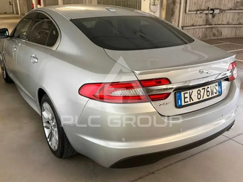 2011 Jaguar XF