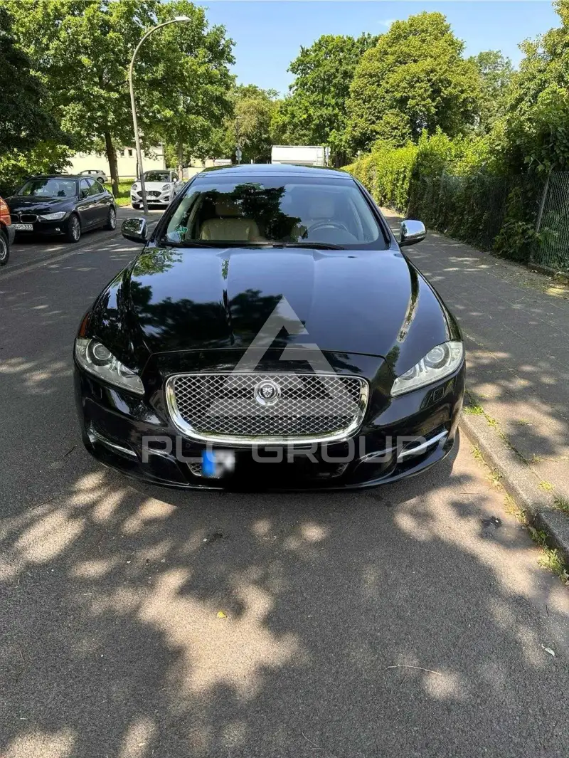 2011 Jaguar XJ