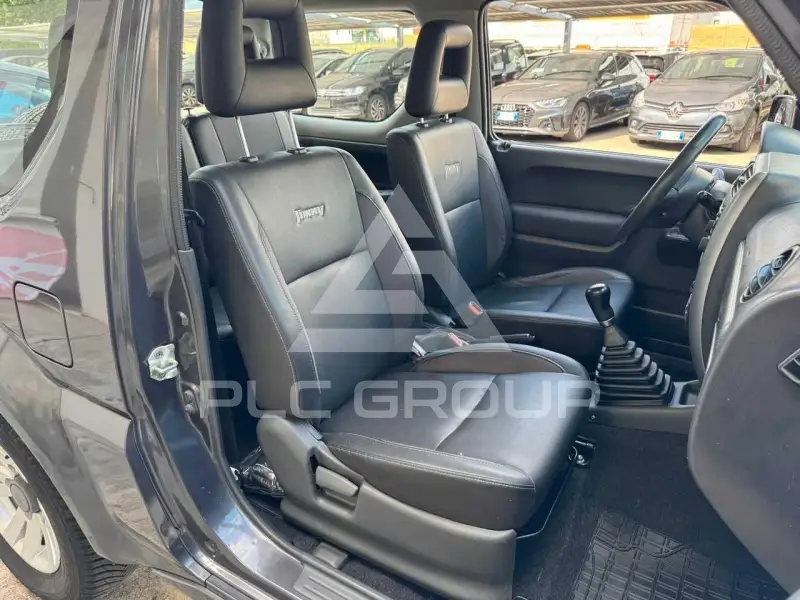 2011 Suzuki Jimny
