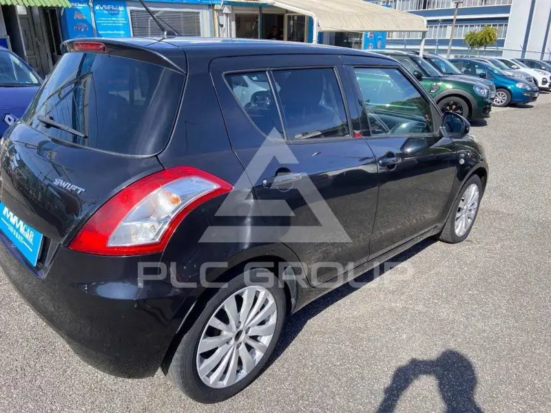 2011 Suzuki SWIFT