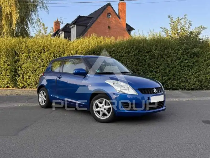 2011 Suzuki SWIFT