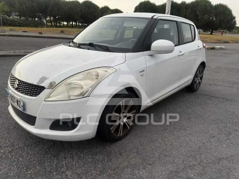 2011 Suzuki SWIFT