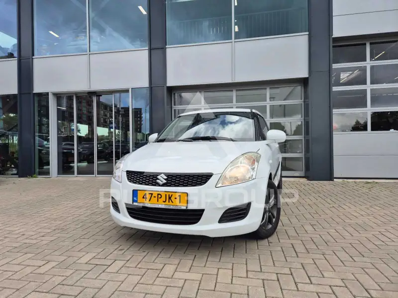 2011 Suzuki SWIFT