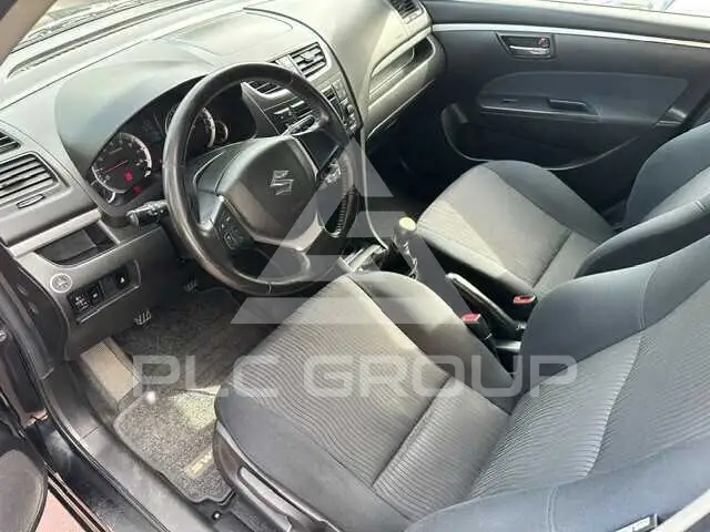 2011 Suzuki SWIFT