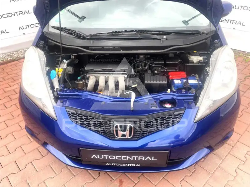 2011 Honda JAZZ