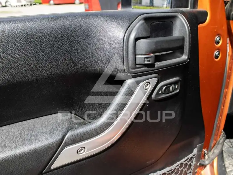 2011 Jeep WRANGLER