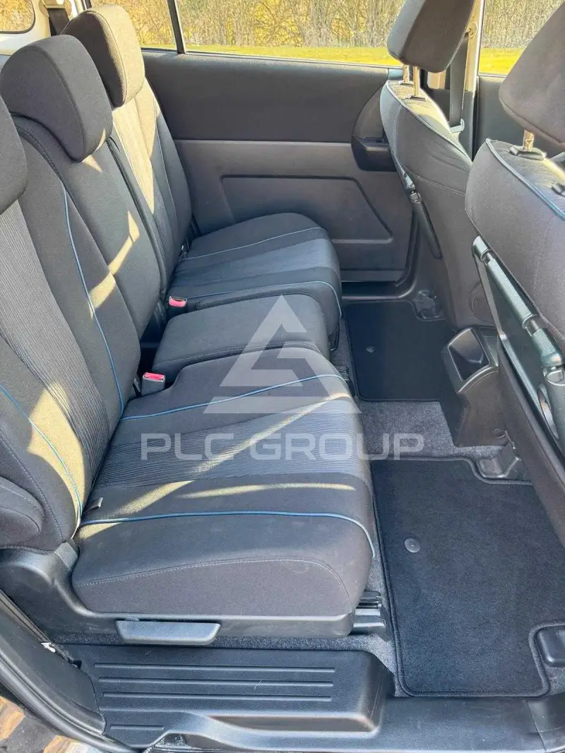 2011 Mazda 5