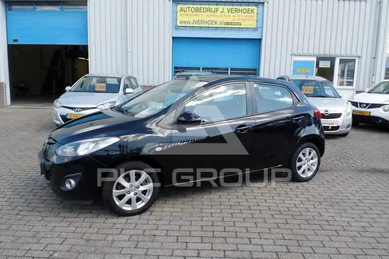 2011 Mazda 2 (Demio)