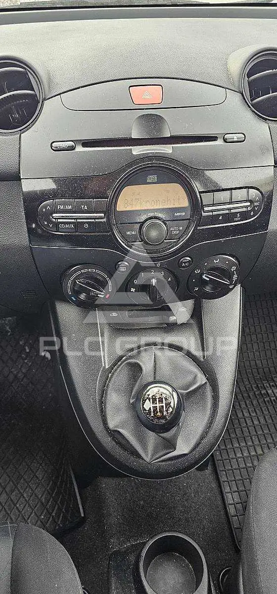 2011 Mazda 2