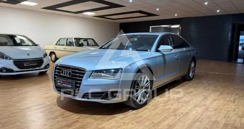 2011 Audi A8