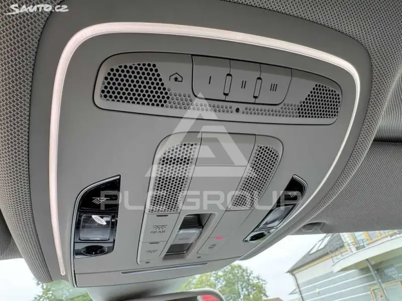 2011 Audi A8