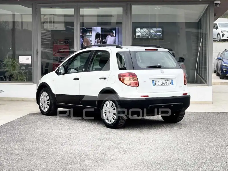 2011 Fiat Sedici
