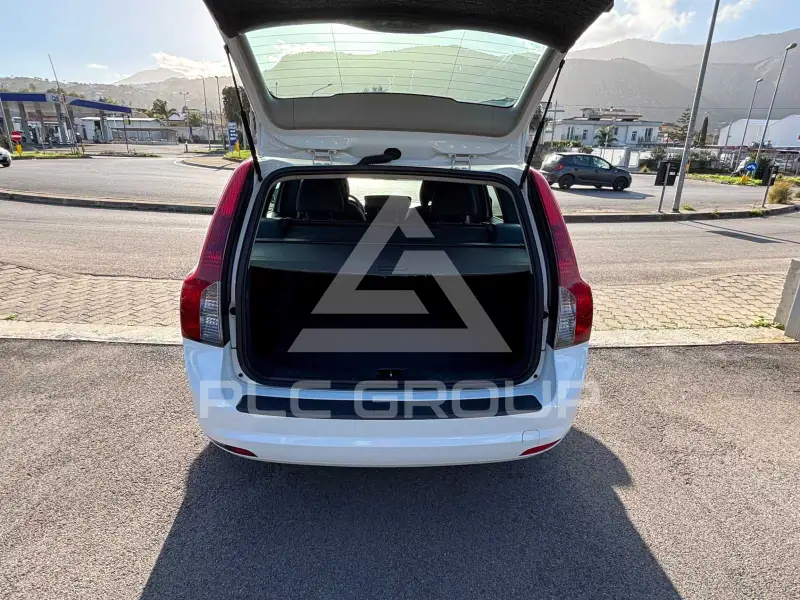 2011 Volvo V50