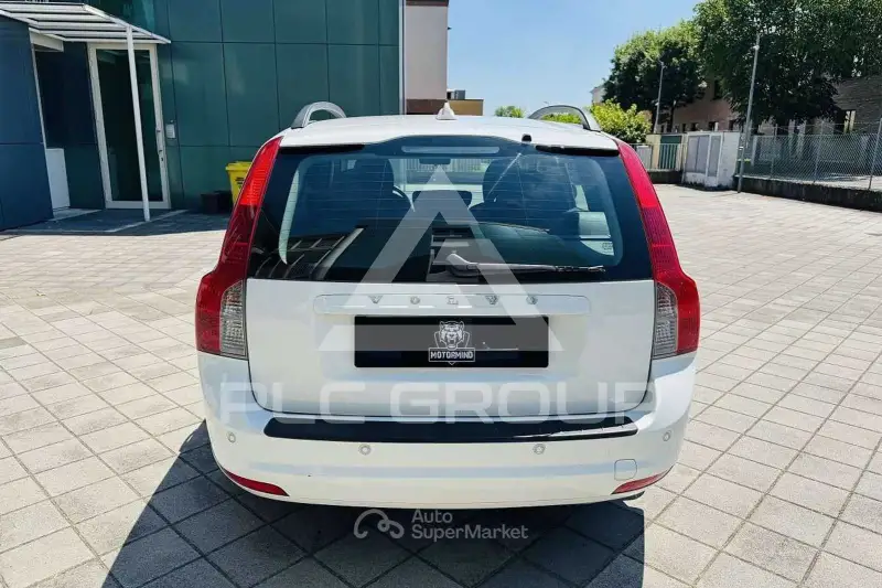 2011 Volvo V50
