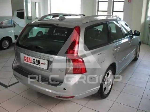 2011 Volvo V50