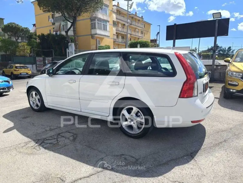 2011 Volvo V50