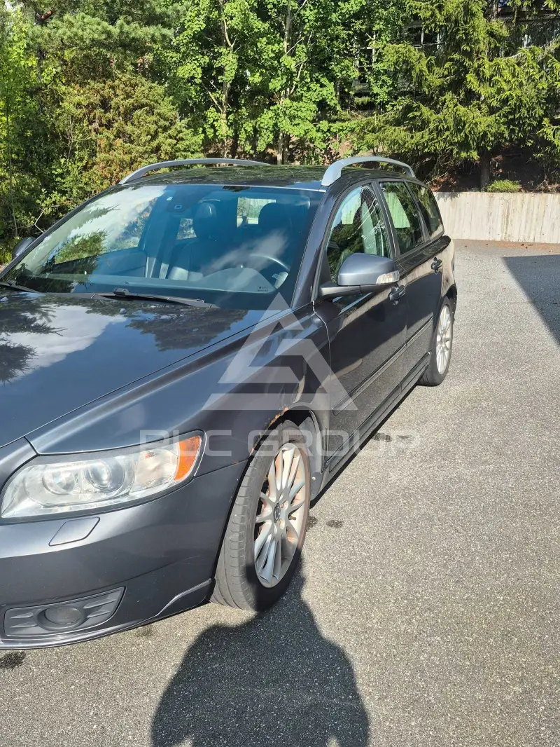 2011 Volvo V50