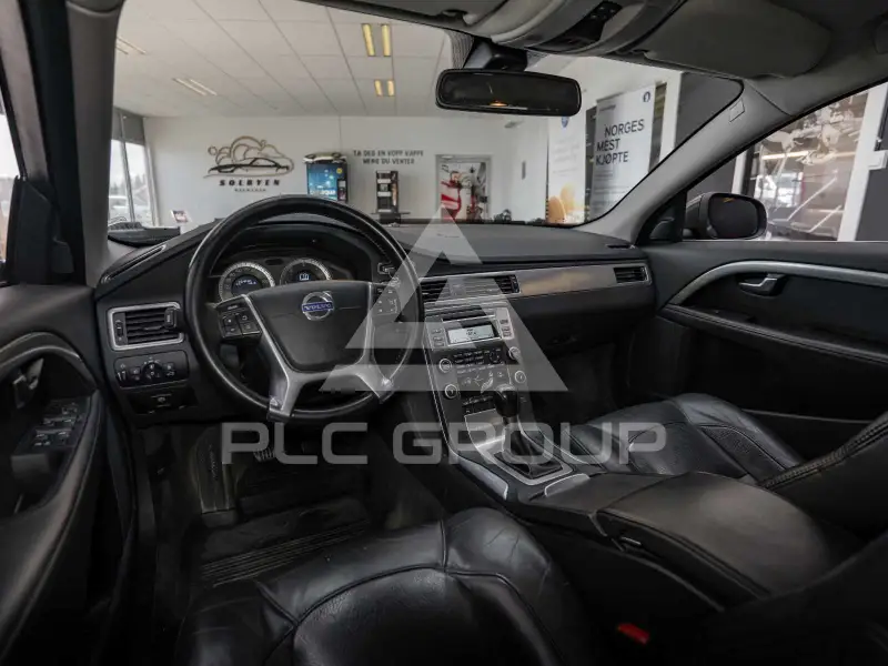 2011 Volvo V70
