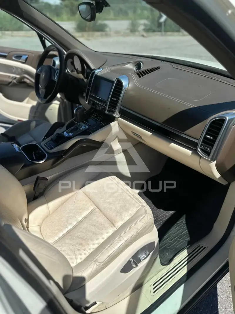 2011 Porsche Cayenne